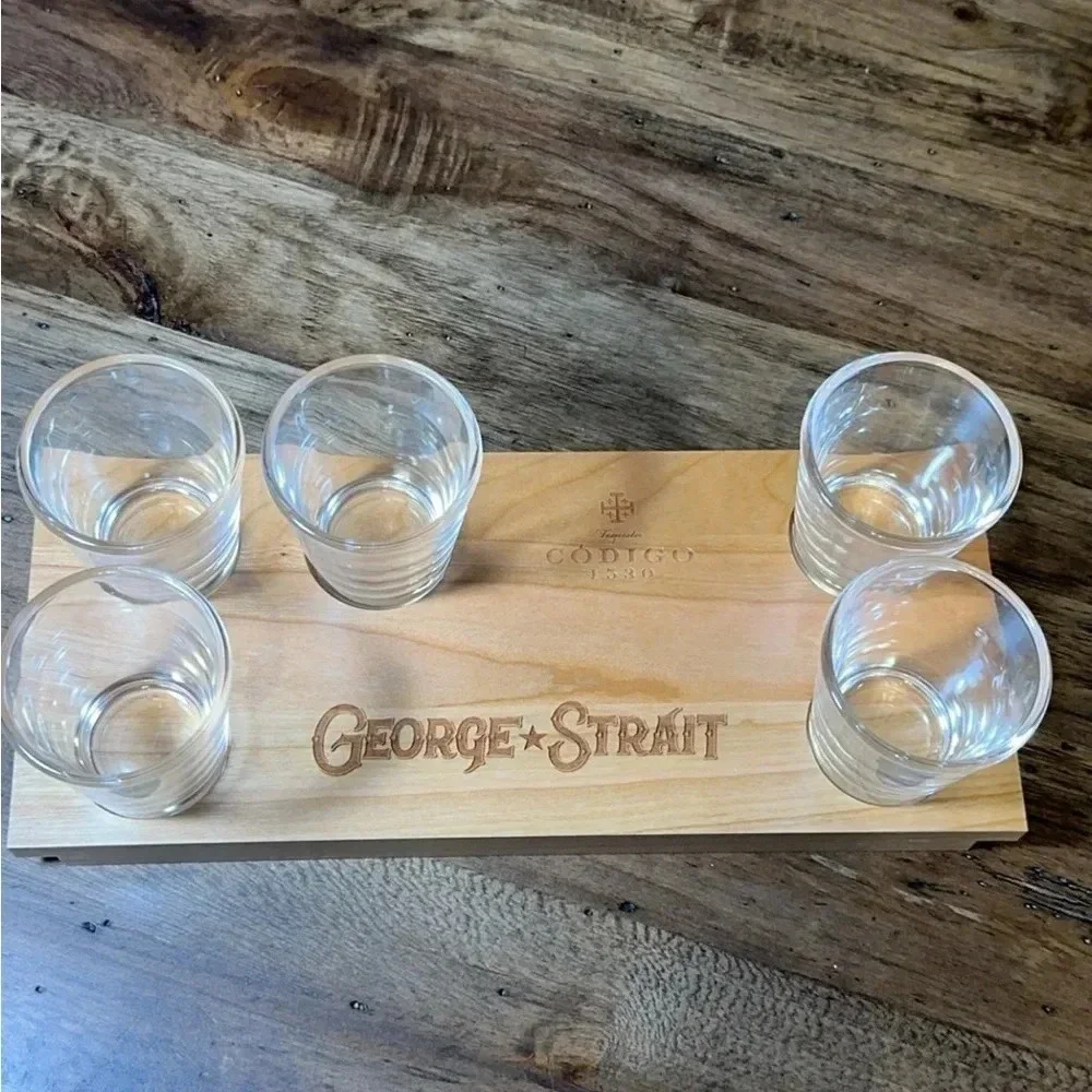 NWT George Strait x Codigo Tequila 1530 6 Piece Glass/Wooden Shot Glass Tray Set